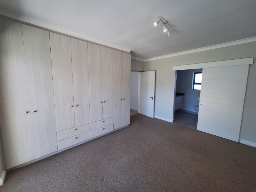 To Let 2 Bedroom Property for Rent in Keurboomstrand Western Cape